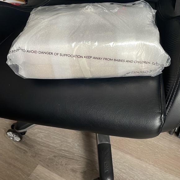 Coach Marlie Top Handle Satchel Block Signature Canvas. - Picture 8 of 9